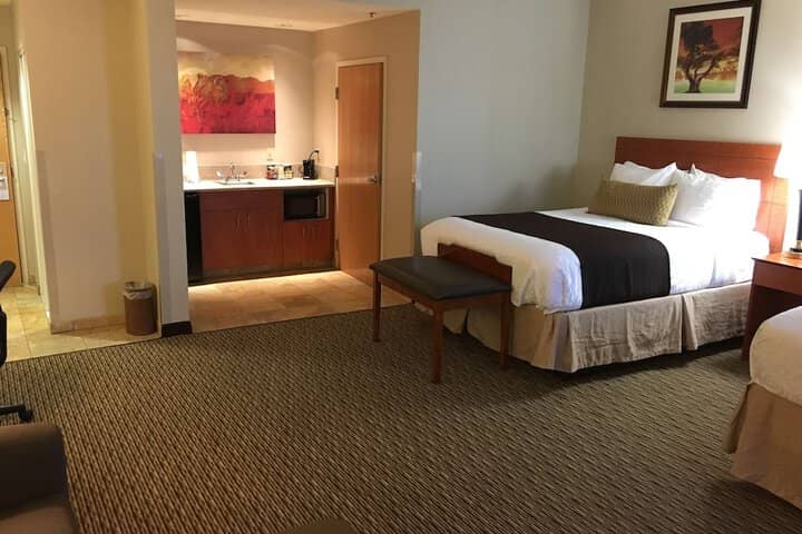 Room 13 of 25