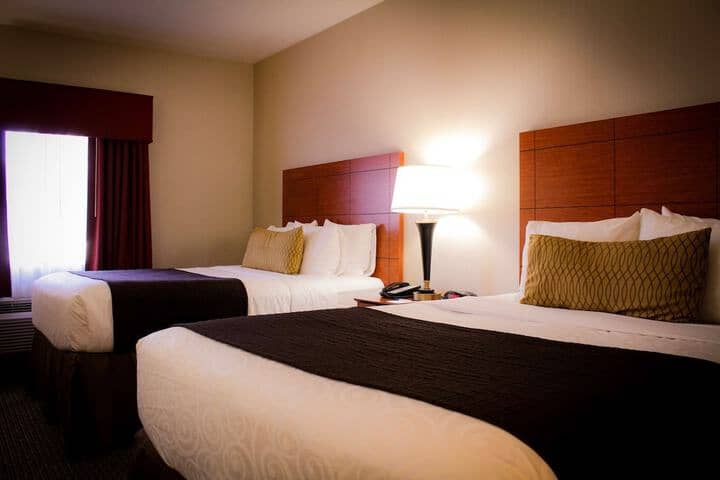Room 11 of 25