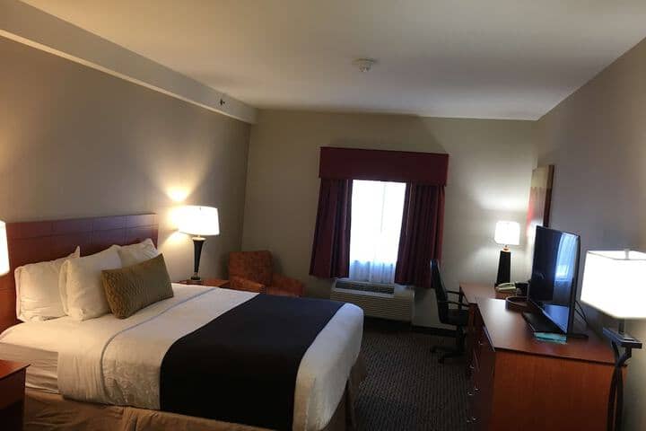 Room 7 of 25