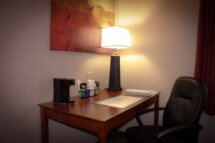 Room 9 of 25